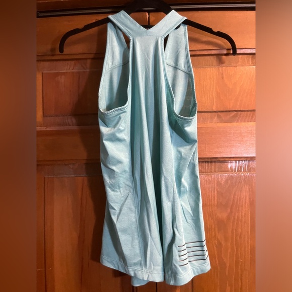 Salomon Women’s Running Tank | Size Small | Greenish blue color - Picture 6 of 6